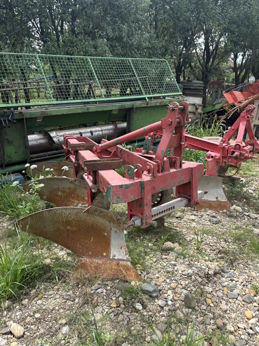 Vand diferite pluguri