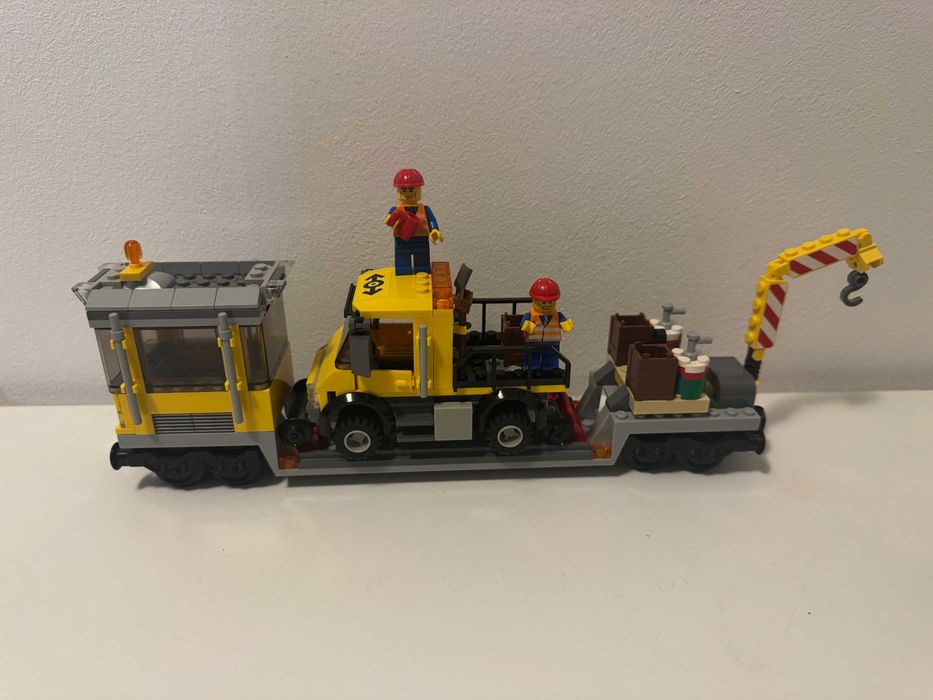 Lego City 3677 : Red Cargo Train