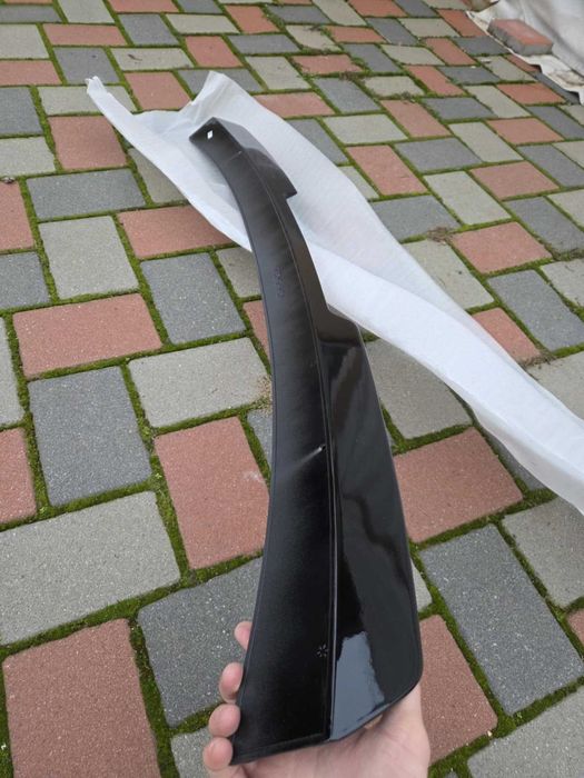 Eleron Luneta model M4 Spoiler Lip Codita BMW G11 G12, Negru Lucios
