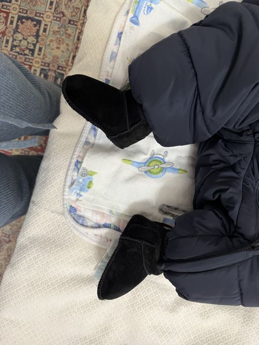 Ботиночки ugg на липучках