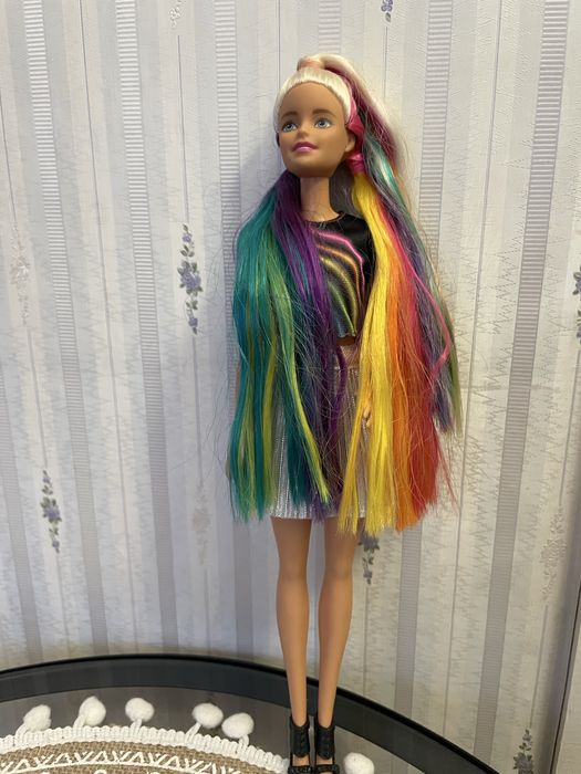 Barbie и Белоснежка Mattel.