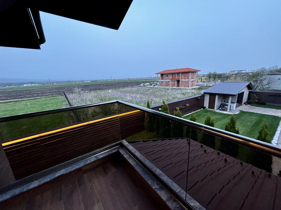 Продава се Къща в Костинброд - 150 кв.м за 2860 €/кв.м - Снимка #12