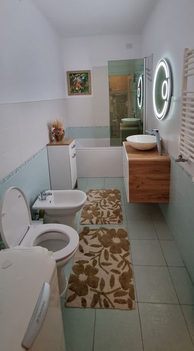 Proprietar, inchiriez ap 3 cam,  central, Fructus Plaza, parcare subterană, et. 12