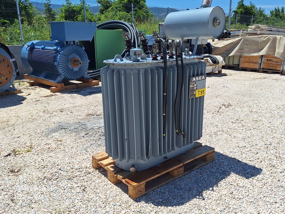 Маслен трансформатор 200 кVA