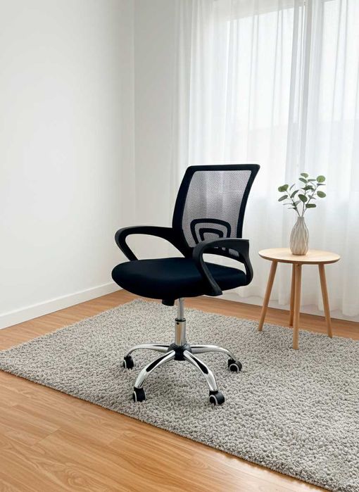 Solo — простой и надежный стул | Solo oddiy va ishonchli kreslo