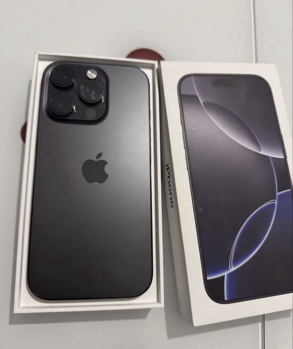 Iphone 16 Pro Max 10/10 256 Garantie Aug. 2027