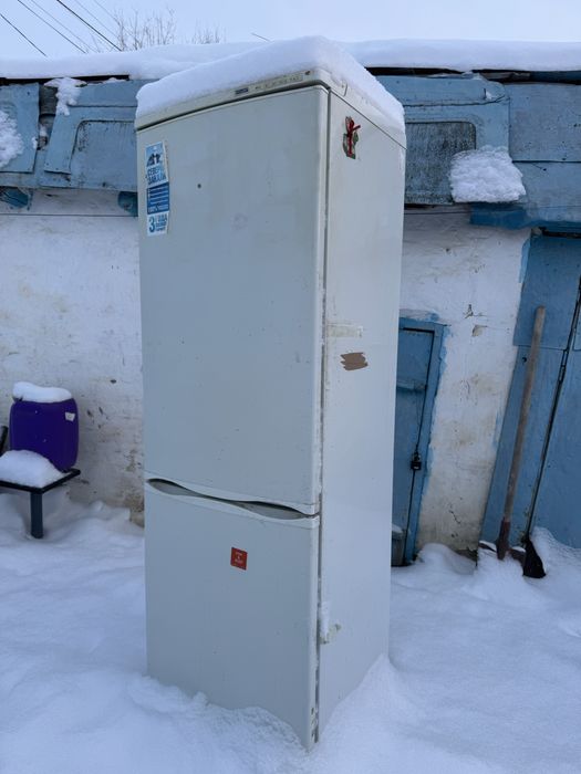 Продам холодильник