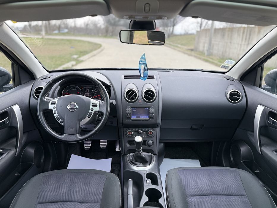 Nissan Qashqai Turbo Diesel Connect Edition 1.5 dCi 2012 ^