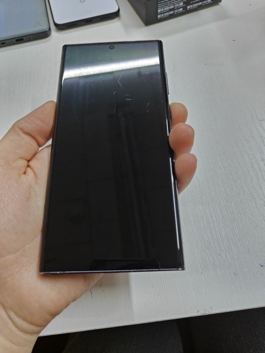 Samsung s22 ultra 256гб Продам