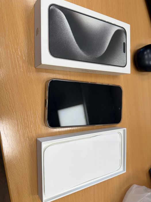 Свой узимники Iphone 15 pro max 512 GB white esim