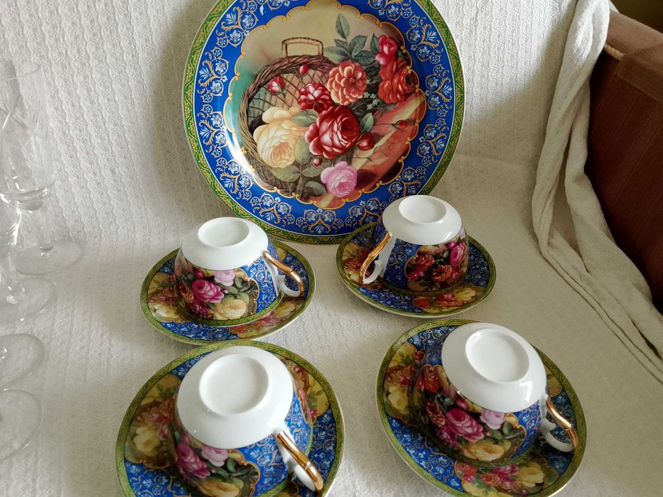 Чаши ,гювечета ,менчета ,джезвета ,хаванчета