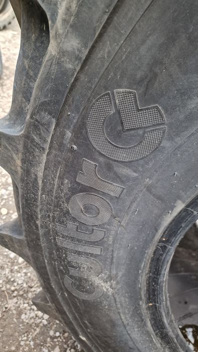 Cauciuc 18.4R30 marca Cultor