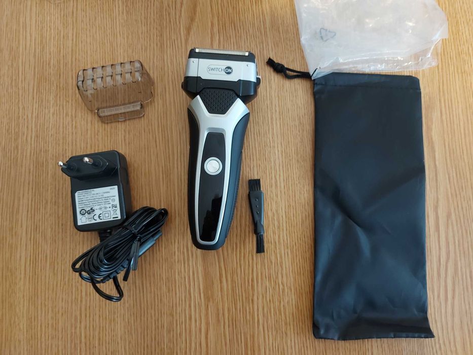 Aparat pentru ras – barbierit, alimentare acumulator sau 220V