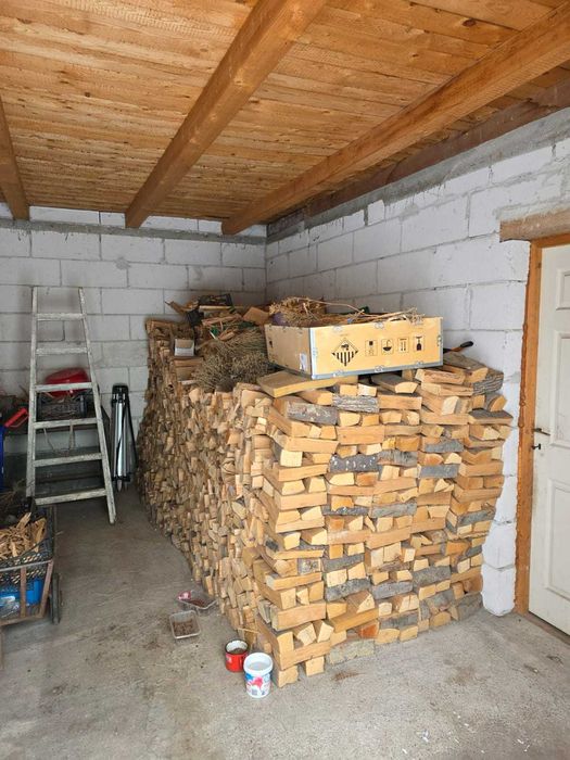 Lemn de foc FAG uscat 2 ani – 350 RON/mc – Orăștie