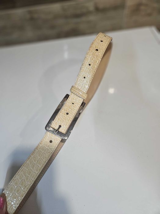 Чанти и колани. Някой нови ,други малко  ползвани.