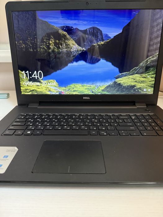 Ноутбук Dell черный