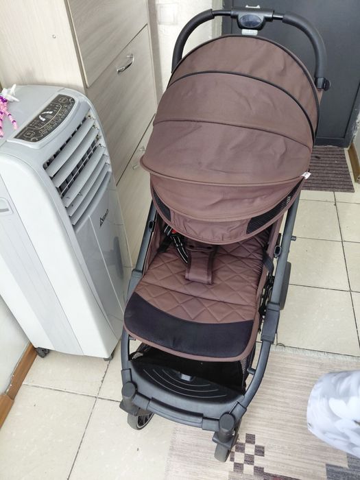 Коляска прогулочная