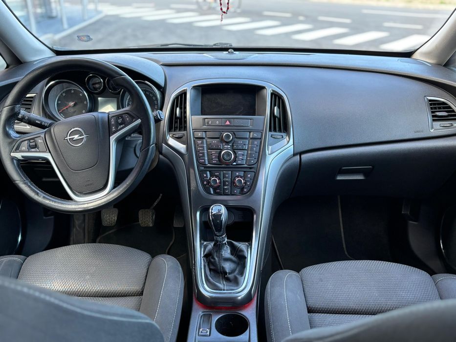 Opel Astra J 1.7 CDTI Euro 5 – 2012