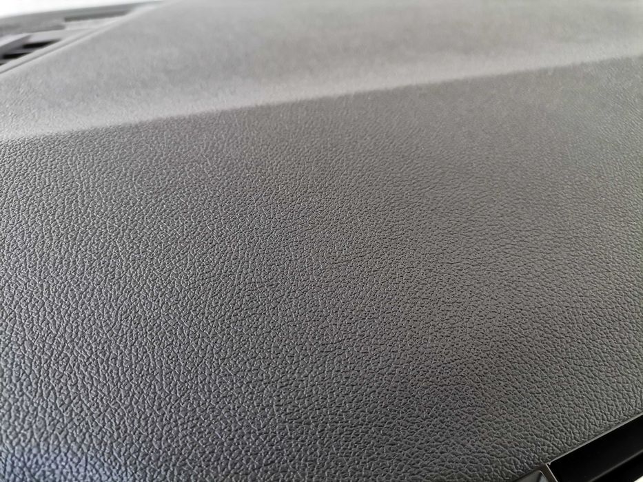 Ново Табло BMW X2 U10 X1 U11 iX1 iX2 HUD Черно + Mokka