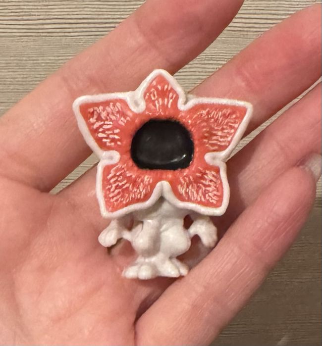 Продажа сериал Очень странные дела