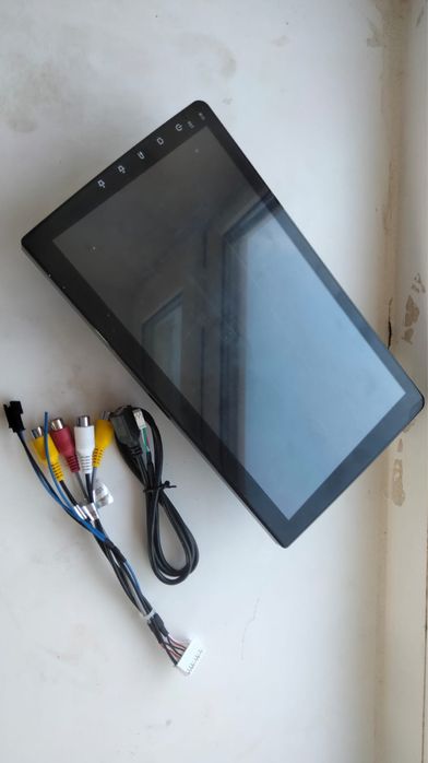 Продам андройд планшет на авто