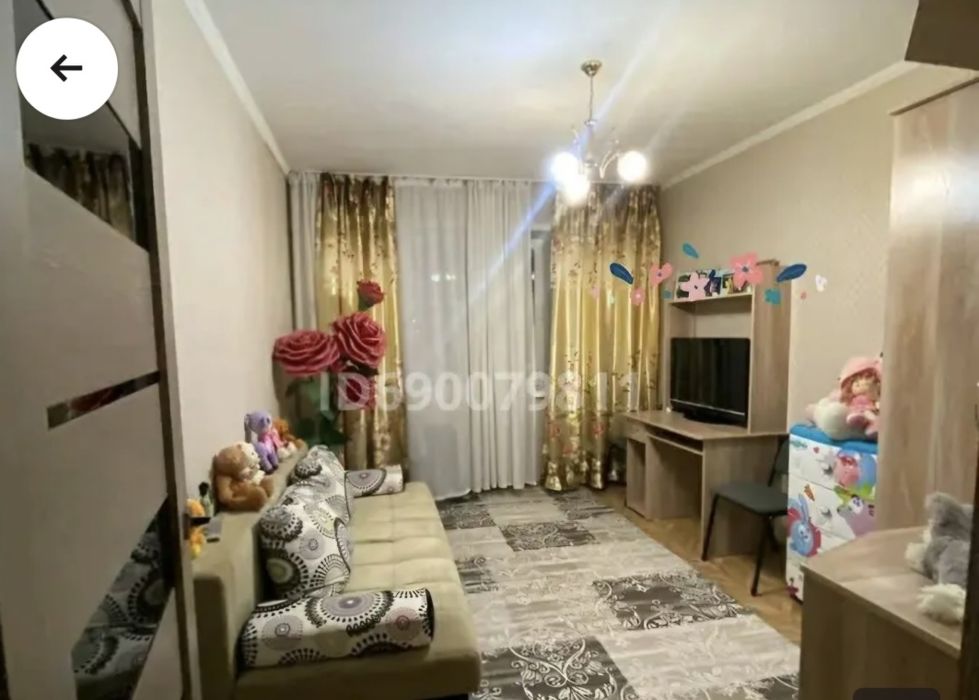 Продам  3х ком. квартиру в 4 мкр