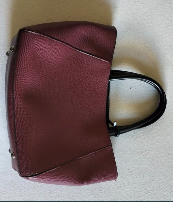 Две дамски чанти