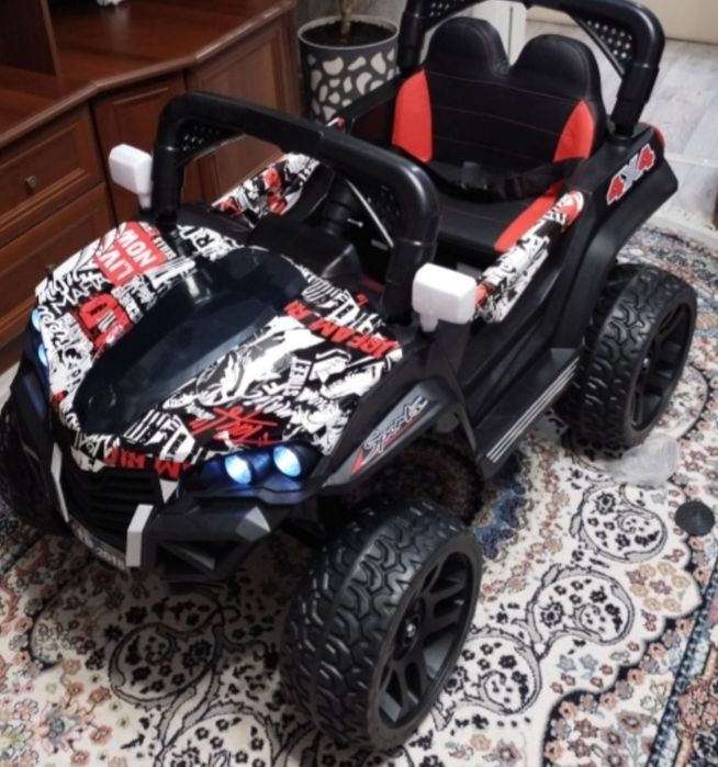 Продаем машину так как мальчик вырос