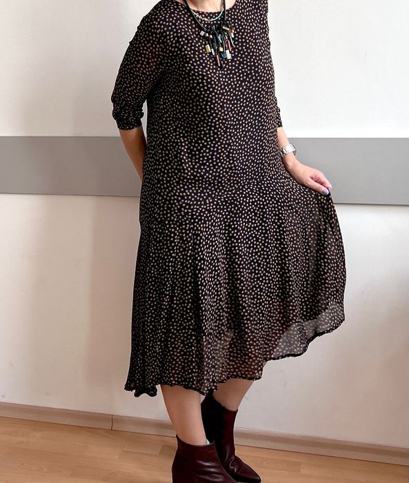 Интересна рокля с асиметрична дължина