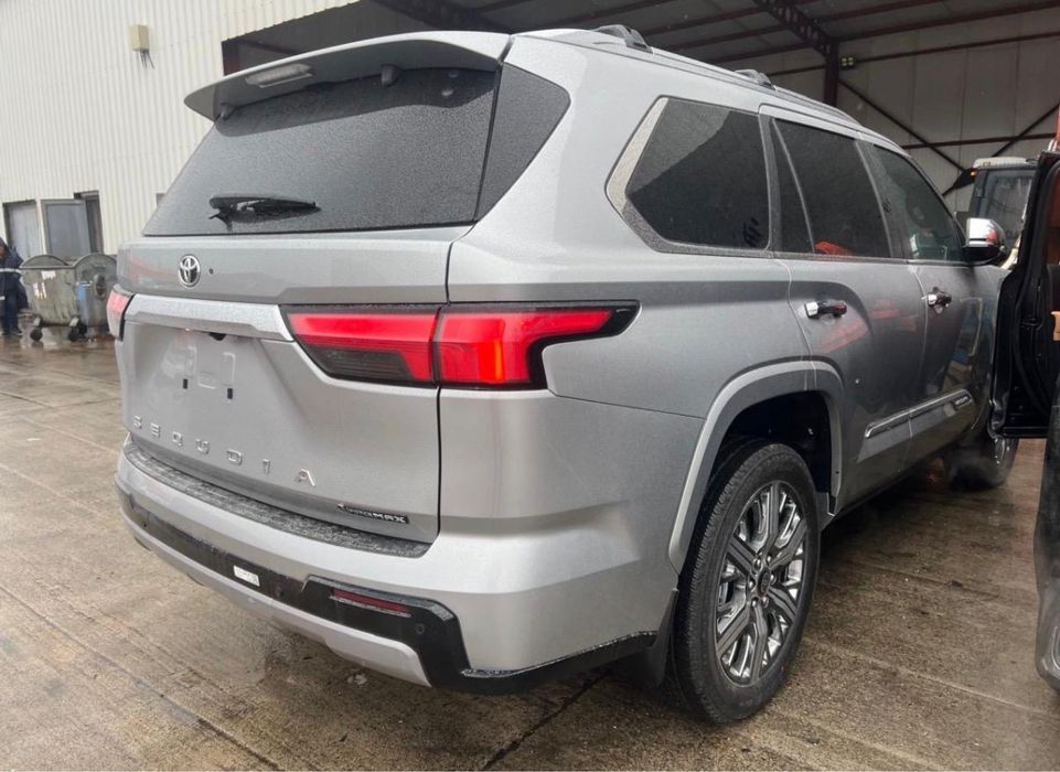 Toyota Seguioa Capstone