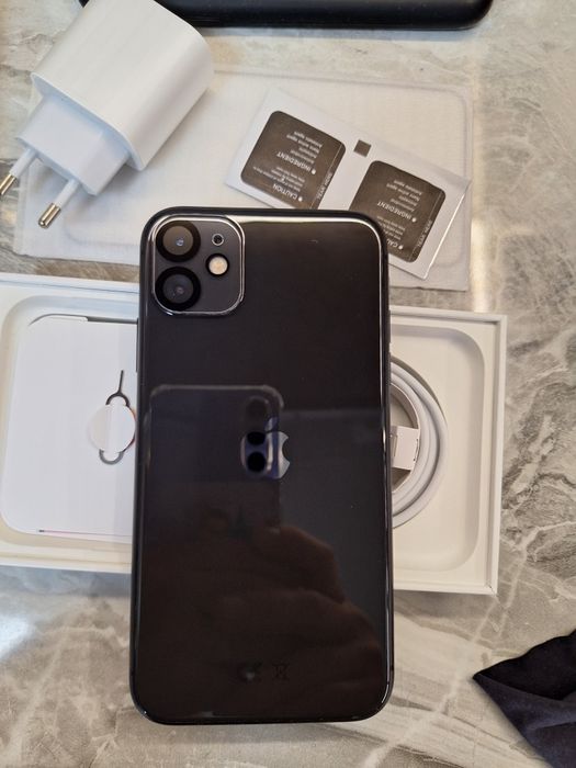IPhone 11 64 Gb black черен КАТО НОВ