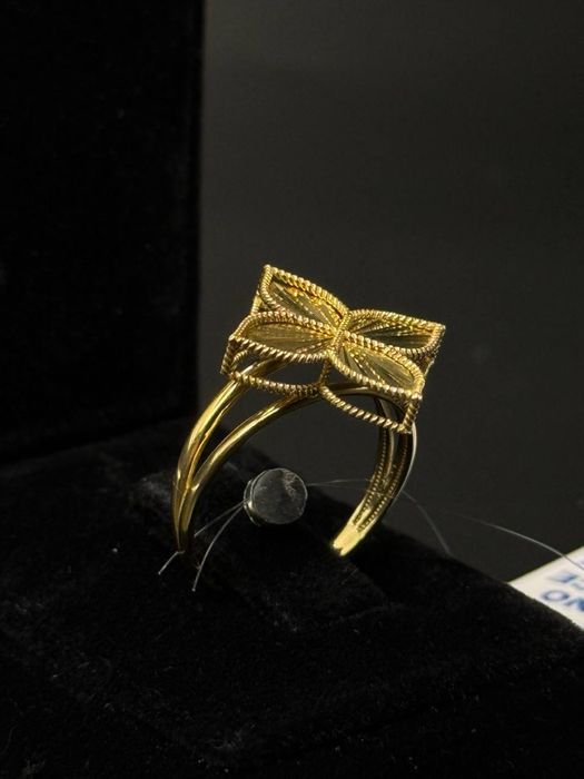 Золото 585  Кольцо