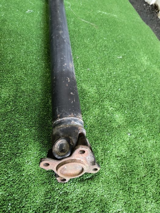 Кардан всборе БМВ Е46 325 АКПП