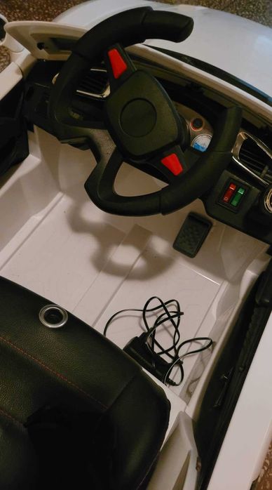 Акумулаторна кола Moni, Rodeo, RBT-560, бял, 3+