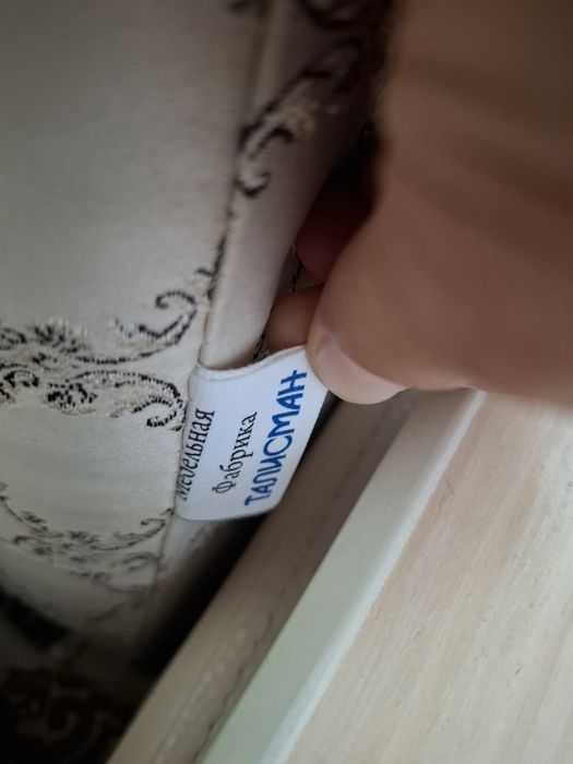 Продам диван в отличном состоянии