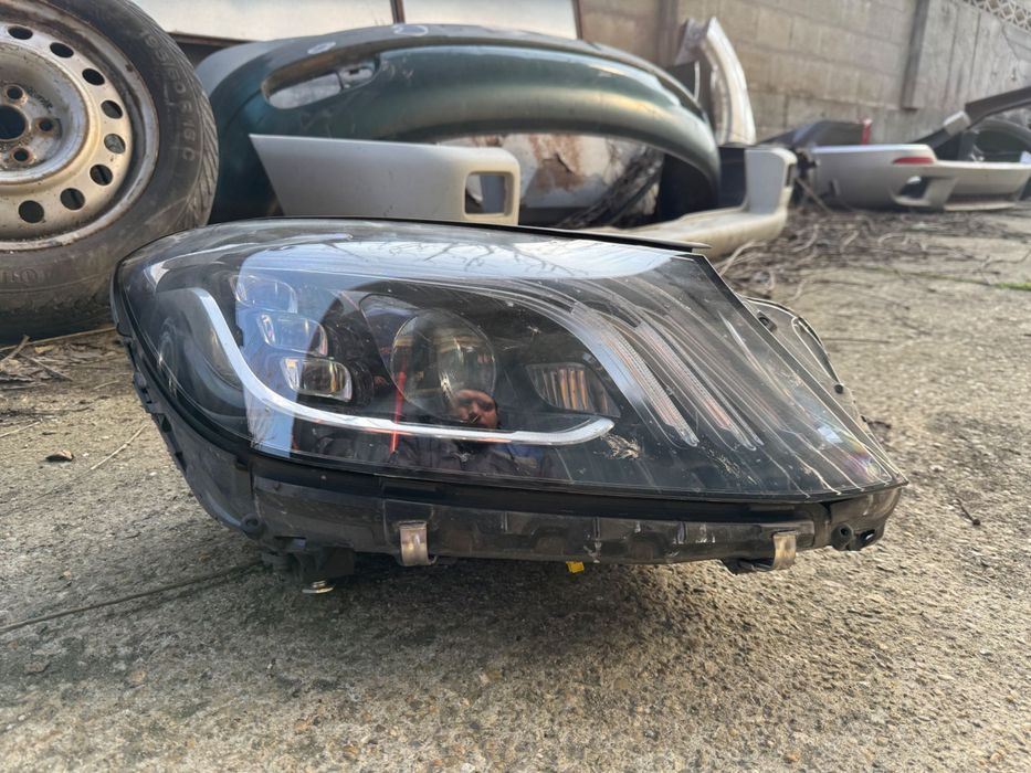 десен фар за Мерцедес w222