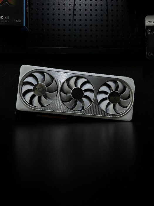 Видеокарта RTX4070 ti super