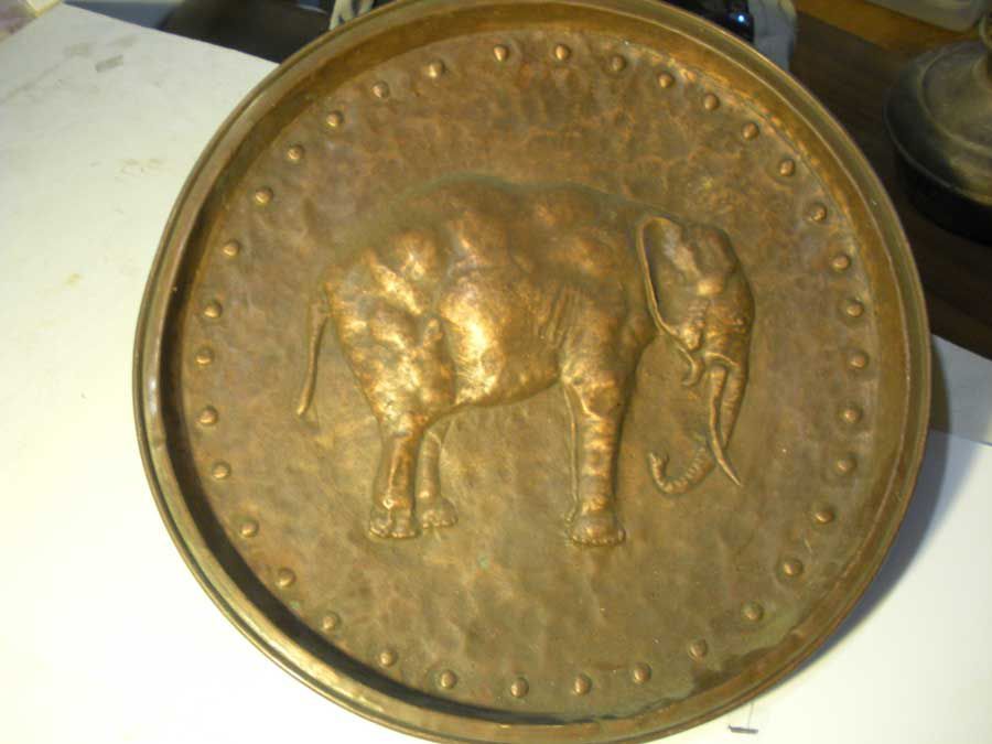 ръчно ковани бакърени тави