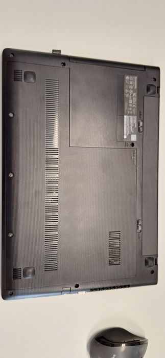 Lenovo g50-80 i5-5200u CPU 2.20Ghz AMD Radeon R5 M330
Model No G50-80