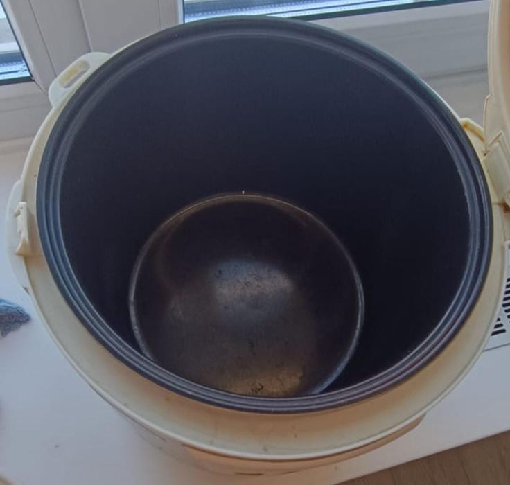 Мультиварка Redmond