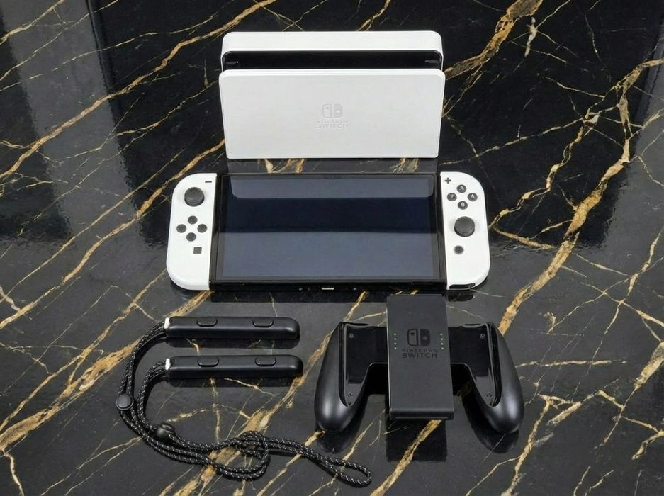 Nintendo switch oled +30 игр