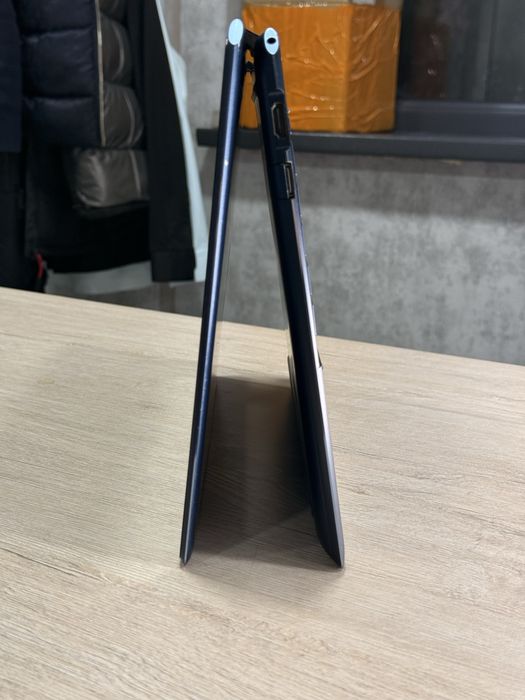 HP SPECTER X360 2-in-1 Laptop