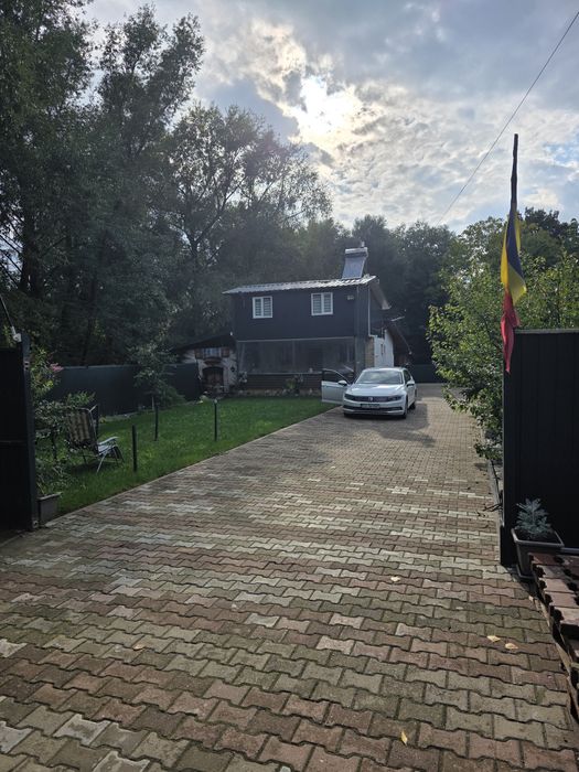 Casa de vânzare Șerbăuți zona linistita