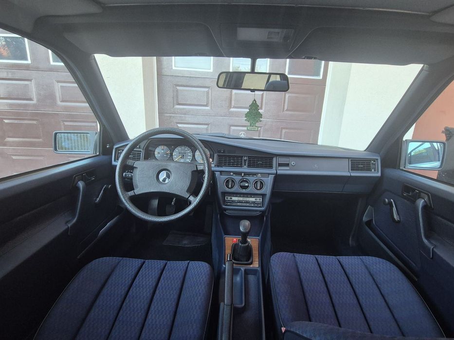 Mercedes-Benz 190 1991 benzină, 9.164 € — imagine 4