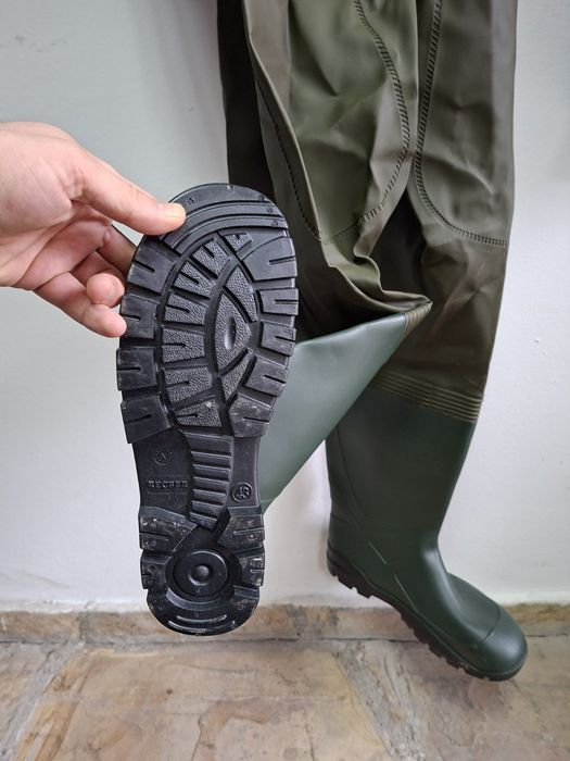 Рибарски ботуши гащеризон