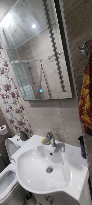 Дава се под наем Тристаен апартамент в Плевен, Широк център - 70 кв.м за 357 € - Снимка #5