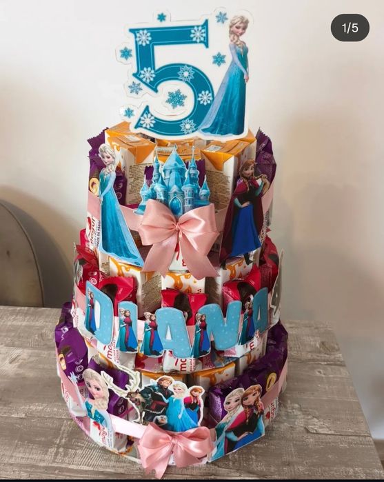 Tort din culciuri/ aranjament din dulciuri/ zile de naștere/ personaje