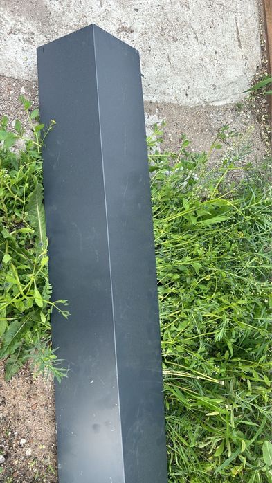 Продам карниз графидовый цвет 20*20