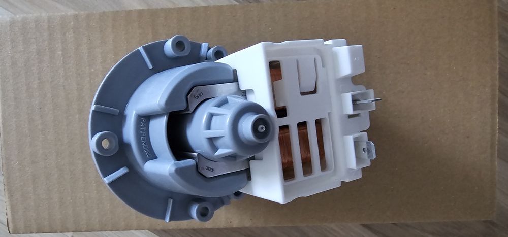 Pompa universala pentru masina de spalat rufe