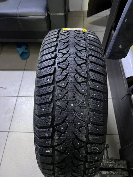 Продам новую резину!